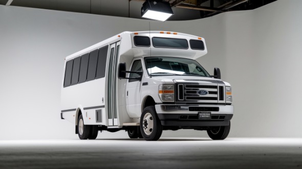15 passenger minibus evanston