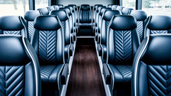 evanston 20 passenger minibus rental