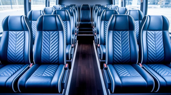 evanston 30 passenger minibus rental